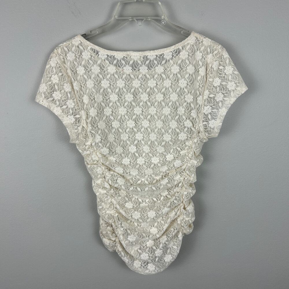 Free People Y2K White Floral Lace Cap Sleeve Ruched Baby Tee XS - Picture 3 of 7